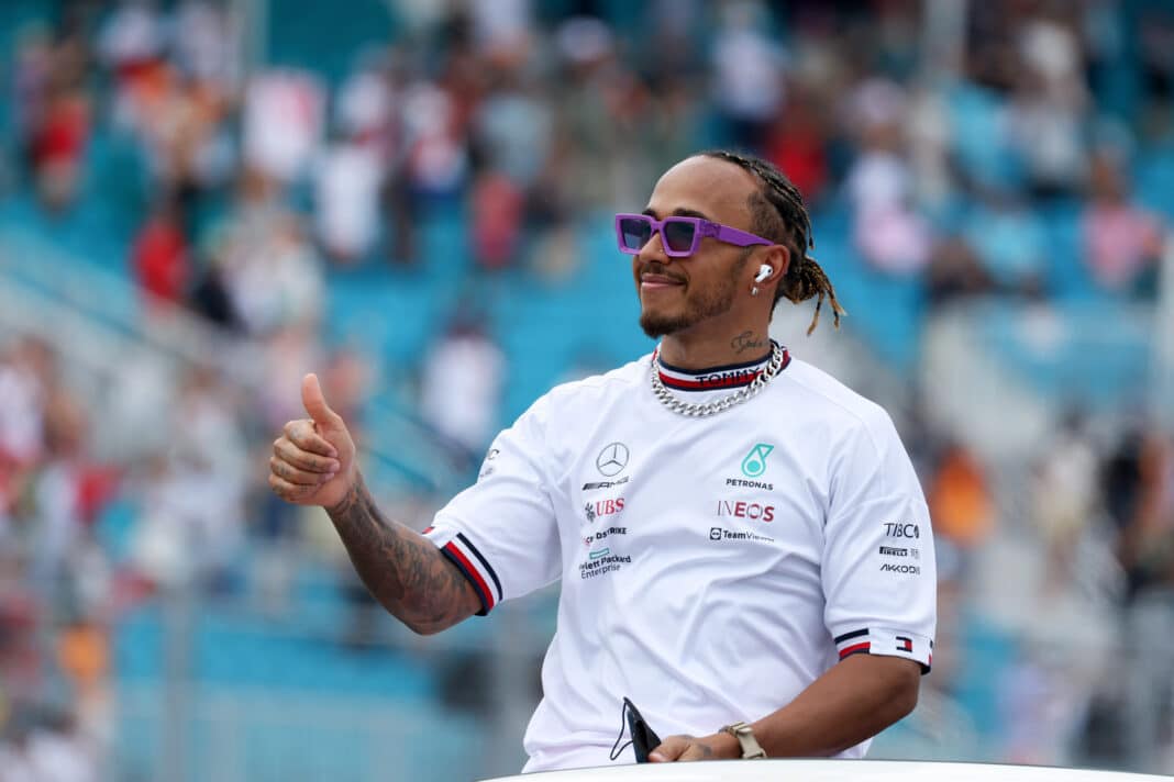 Lewis Hamiltont rekordösszegért igazolná le a maranellói csapat/fotó: Mercedes