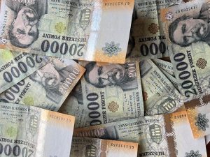 Fickóskodik a magyar pénz, ami jó hír a gazdaságnak/Fotó: Virág Márton