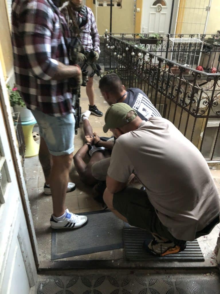 Nem könyörült a TEK az afrikai bűnözőn, esélyt sem adott a menekülésre Fotó: police.hu