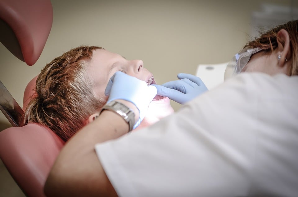 Horror a fogorvosi rendelőben, őriszentpéteri kislány az áldozat