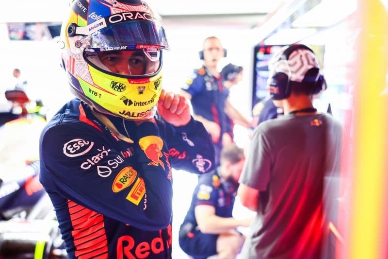 Sergio Perez jelenleg a második helyért harcol fotó: M4Sport