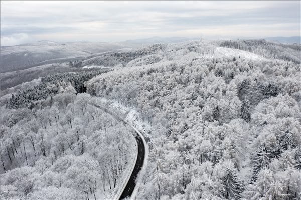 Durva hideg közeledik Magyarország felé, fázni fogunk Fotó: MTI/Komka Péter