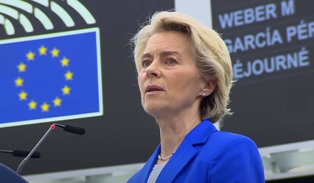 Lemondatnák Ursula von der Leyent a Pfizegerate-botrány miatt