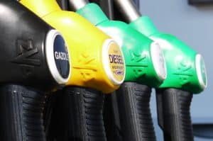 Szerdán nagyot robban a benzin ára, aki tud, előtte tankoljon Fotó: Pixabay