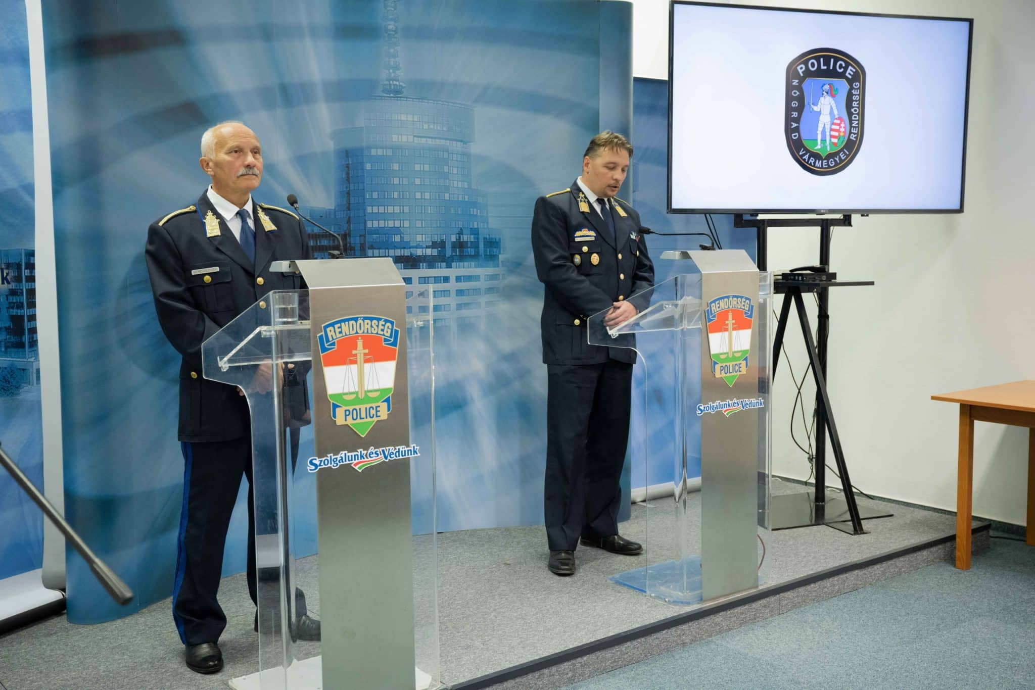 Az ügyről Petőfi Attila vezérőrnagy és Kalmár Zsolt ezredes tartott sajtótájékoztatót Fotó: police.hu