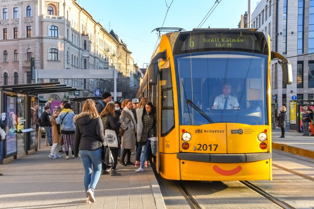 6-os villamos / Fotó: Shutterstock