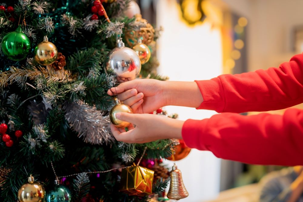 Kiszámíthatjuk, mennyi dísz kell a szép karácsonyfára