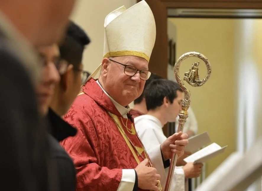 Dolan bíboros / Fotó: wikimedia.org-MTF-GR