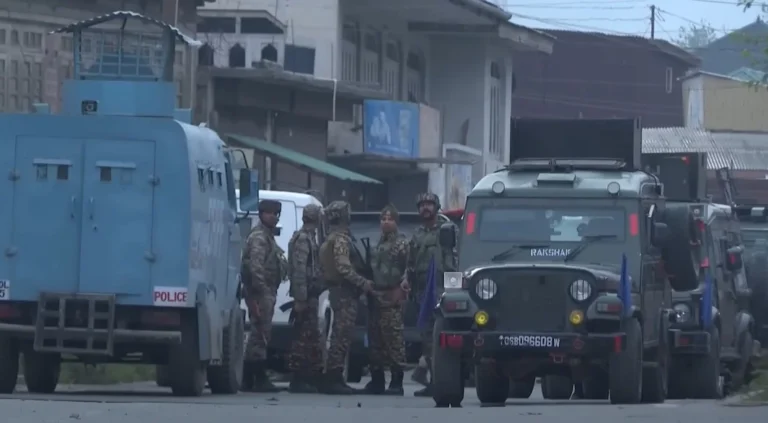 Pakisztáni katonák / kép forrása: Youtube