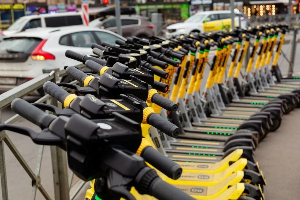 Gyilkolt az elektromos roller - négy ember halálát okozta