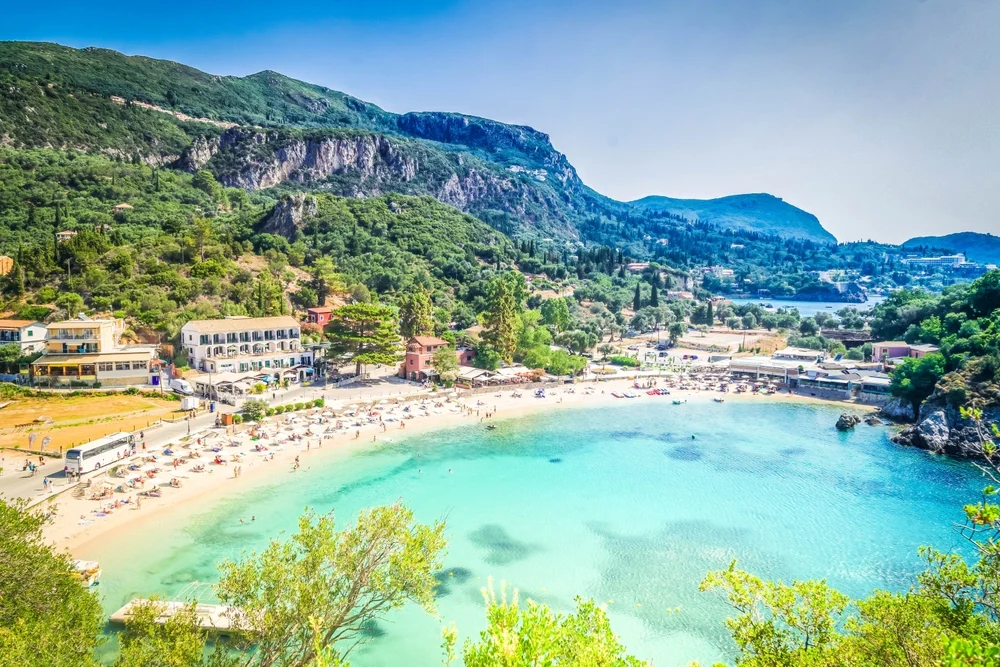 Turistarémálom Korfun: nincs szalonna, se kolbász