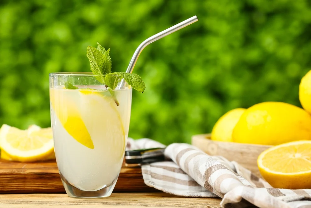 Fájdalmas betegséget okozhat a limonádé kánikulában