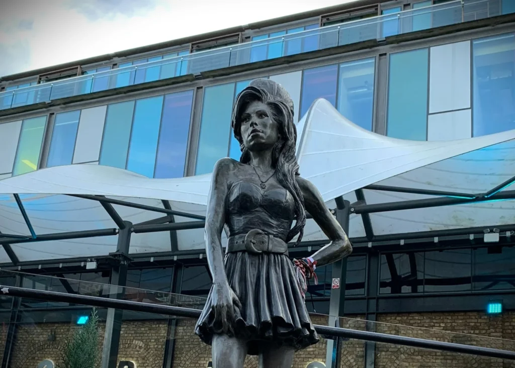 Amy Winehouse 42: 10 dolog, amit kevesen tudnak róla