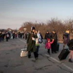 Ukrán menekültek a magyar határon (Fotó Wolf Géza)