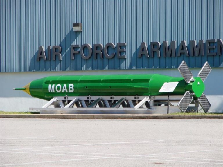 MOAB / Fotó: wikimedia-közkincs